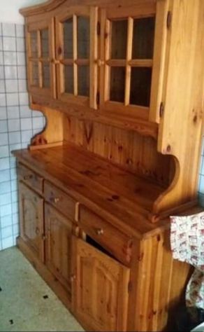 Credenza VADUZ pino completa di base e alzata 3 ante