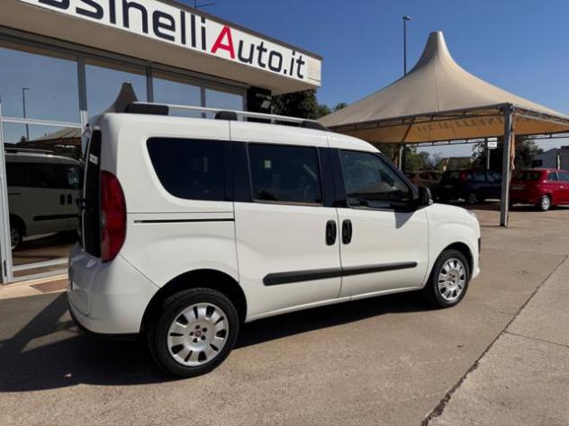 FIAT Doblo Doblò 1.6 MJT 16V 90CV Dualogic Emotion rif. 23916091 - Foto 4