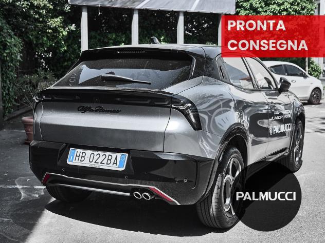 Alfa Romeo Junior Junior 1.2 ibrida Milano Cortina 2026 145cv edct6 - Foto 4
