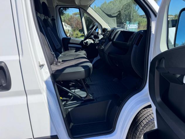 PEUGEOT Boxer 333 2.2 bluehdi 140cv S&S L2H2 - Foto 10