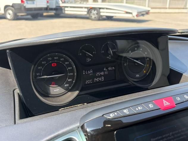 Lancia Ypsilon 1.0 FireFly 70cv Hybrid Gold Plus - Foto 10