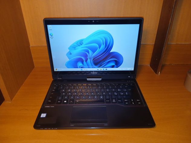 PC?Tablet Fujitsu T939 13"FHD Ram 16GB i5-8350u 3.60GHz Office 365 - Foto 3
