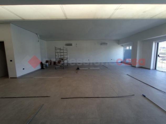 Immobile di 110 m² con 1 locale in vendita a Paruzzaro - Foto 6