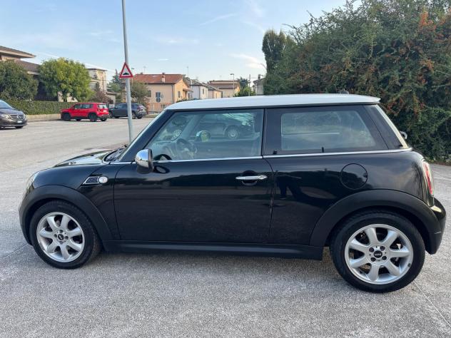 Mini Cooper D 1.6 Diesel 109 CV (80 kW). - Foto 8