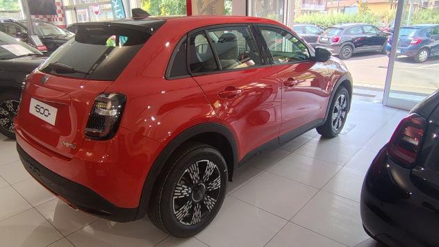 FIAT 600 1.2 Hybrid 145cv Icon - Foto 4