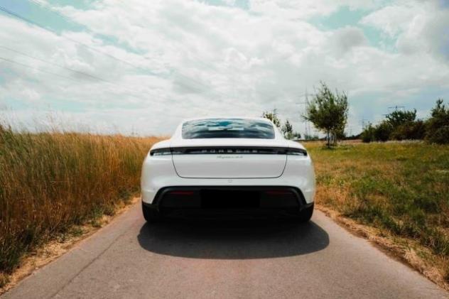 PORSCHE Taycan 4S rif. 24040029 - Foto 7