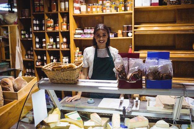 ATTIVITA' COMMERCIALI VENDESI & CERCASI IN MILANO