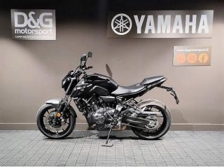Yamaha MT-07 YAMAHA MT-07