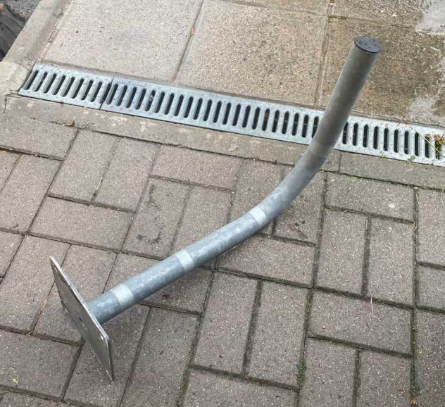 Supporto per parabola satellitare - Foto 2