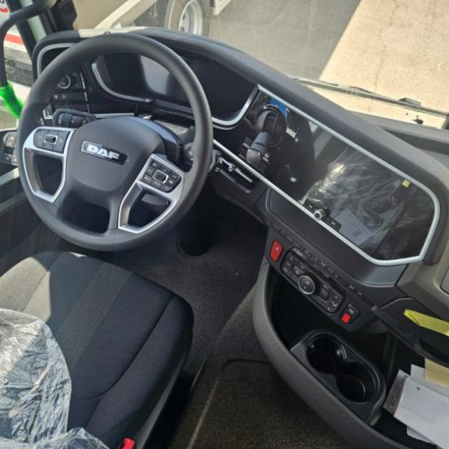 DAF XF 530 FAN con scarrabile GUIMATRAG 26 t rif. 24059448 - Foto 4