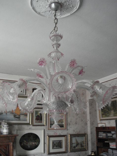 2 LAMPADARI IN VETRO DI MURANO COLORATI + 2 DI CERAMICA DIPINTA. - Foto 6
