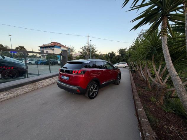 PEUGEOT - 3008 - BlueHDi 130 S&S EAT8 GT Line - Foto 4