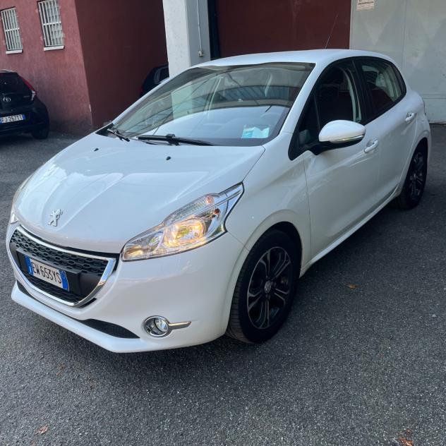 Peugeot 208 PureTech 82 5 porte Allure - Foto 3