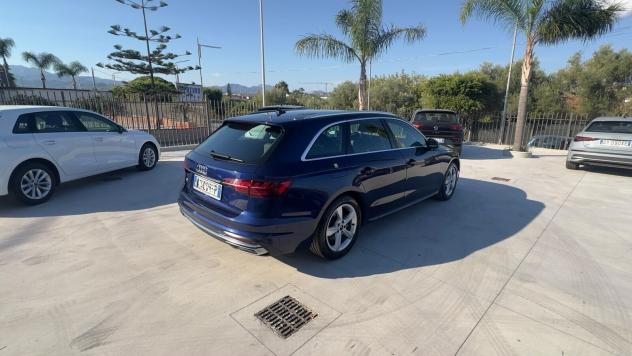 Audi A4 Avant 35 TDI 163 CV S tronic Business Advanced TUA DA 341 CON ANTICIPO 0 - Foto 6