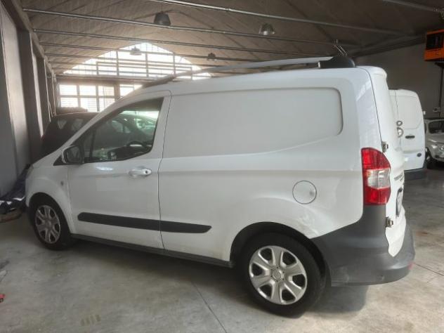 FORD Transit Courier CINGHIA ROTTA 1.5 TDCi 75CV Van rif. 23905249 - Foto 3