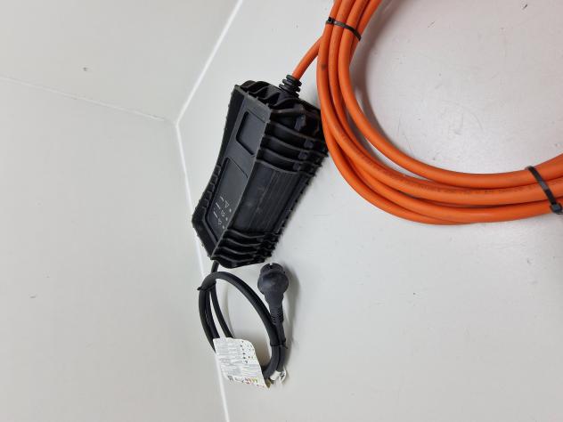 CONNETTORE PRESA DI RICARICA AUTO ELETTRICA + CABLAGGIO CITROEN Jumpy Furgone ZKX Elettrica (16) - Foto 2