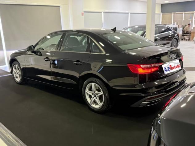 AUDI A4 5ª serie A4 35 TFSI S tronic Business - Foto 10