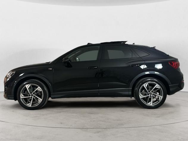 Audi Q3 Sportback Q3 Sportback 40 TDI quattro S tronic Quattro Edition - Foto 3