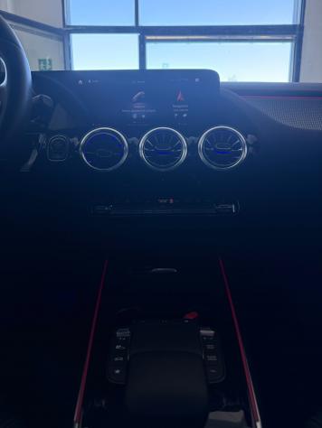 Mercedes-benz GLA 180 d Automatic Sport - Foto 10