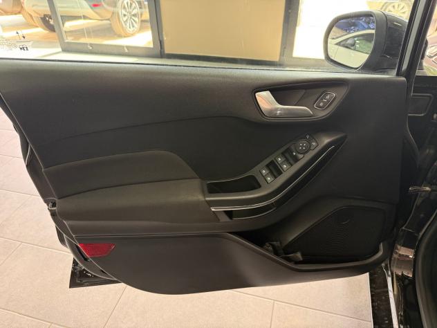 Ford Fiesta 1.1 75 CV GPL 5 porte Titanium - Foto 9