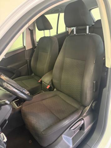 Volkswagen Tiguan 1.4 TSI 122 CV Business Trend & Fun BlueMotion Tech. - Foto 8
