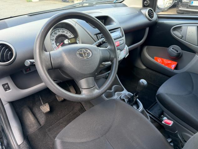 Toyota Aygo 1.0 12V VVT-i 5 porte - Foto 5