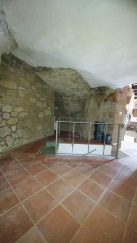 Pitigliano -- Appartamento unico nella roccia con affaccio panoramico.
Nel cuore dell'affascinante centro storico di Pitigliano, proponiamo in vendi - Foto 7
