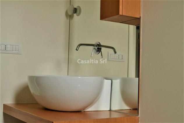 Trilocale arredato con balcone in Via Francesco Viganò - Foto 5