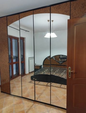 TORRE MAURA TRILOCALE ARREDATO CON TERRAZZO PRIVATO - Foto 4