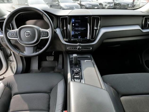 VOLVO XC60 B4 (d) AWD Geartronic Momentum Pro (Motore Nuovo) rif. 24051563 - Foto 7