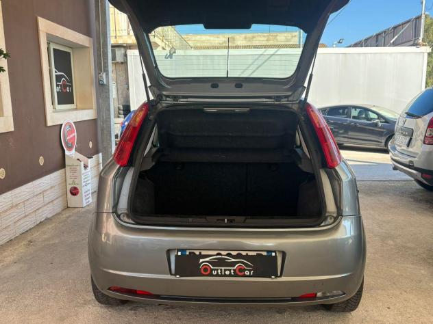 FIAT - Grande Punto - Foto 7