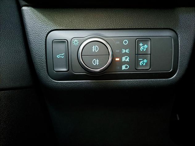 Ford Kuga 2.0 TDCI ECOBLUE 150CV HYBRID ST-LINE X - FULL LED PELLE NAVI CAMERA SENSOR - Foto 9