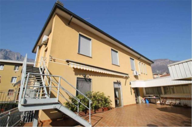 Immobile di 630 m² con più di 5 locali in vendita a Valmadrera - Foto 9