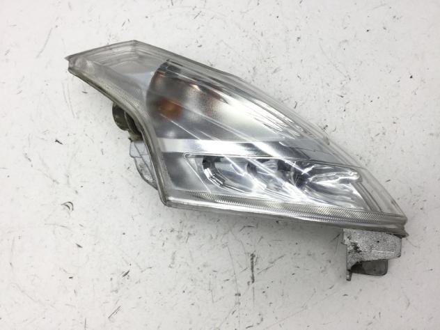 PIAGGIO BEVERLY 4T 4V IE 300 FANALE FRECCIA FARO POSTERIORE DESTRO 2010 2016