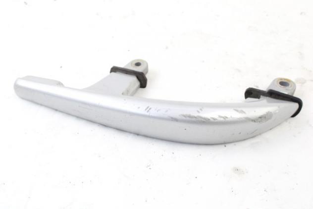 YAMAHA X-MAX 125 1B9F474W3100 MANIGLIA POSTERIORE DESTRA YP125R 06 - 10 REAR RIGHT PILLION HANDLE CON GRAFFIO