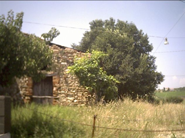 RUSTICO DA RISTRUTTURARE SU DUE LIVELLI - Foto 6