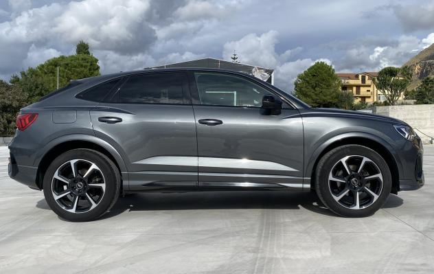 Audi Q3 SPB S Line interno ed esterno 2.0 TDI 150CV S-Tronic 35 - Foto 7