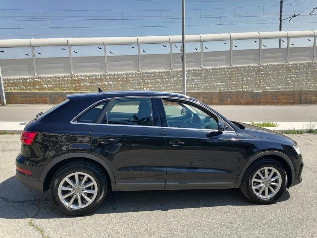 Audi Q3 2.0 TDI 150 CV quattro S tronic 2016 - Foto 5