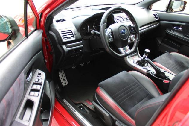 Subaru WRX STI 2.5 - Foto 8