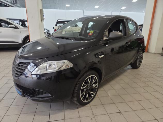Lancia Ypsilon 1.2 69 cv Platinum - OK NEOPATENTATI - SENSORI DI PARCHEGGIO - EURO 6