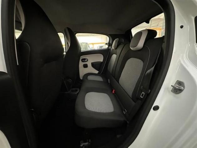 RENAULT Twingo 0.9 tce Duel Gpl 90cv rif. 18093928 - Foto 9