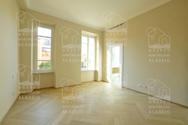 Alassio – Borgo Coscia, esclusivo appartamento di 162 mq a soli 20 metri dal mare - Foto 9