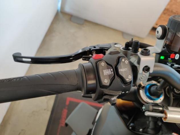 DUCATI Streetfighter V4 SP rif. 23938307 - Foto 10