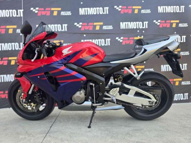 HONDA CBR 600 RR Video 360 rif. 24008491 - Foto 2