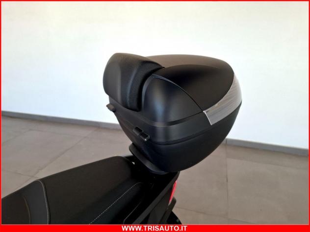 Kymco Skytown 125 (BAULE+PARABREZZA) - Foto 9