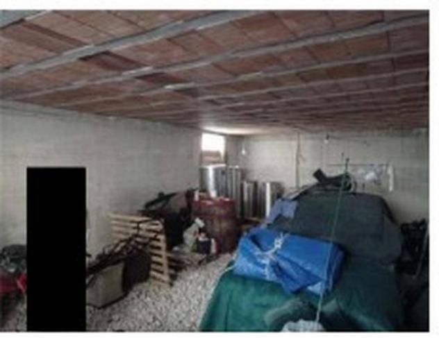 Immobile in asta di 156 m², box auto in vendita a Fratte Rosa - Foto 5