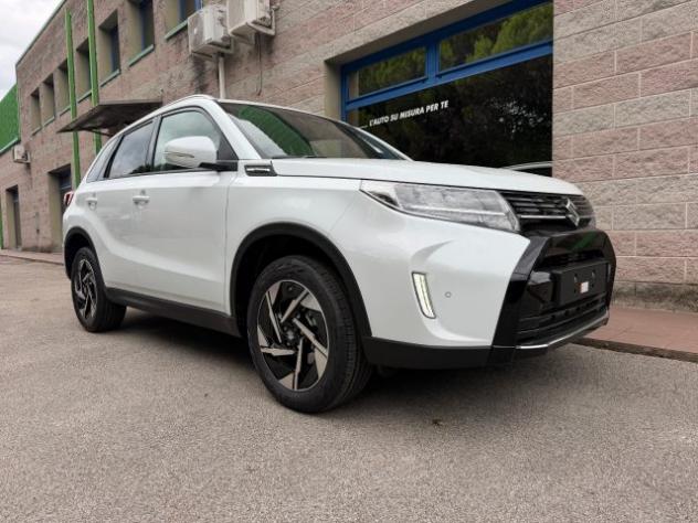 SUZUKI Vitara 1.4H TOP 2WD 110CV NUOVA DA IMMATRICOLARE rif. 23803969