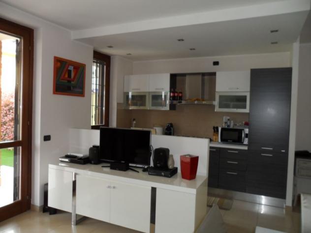 APPARTAMENTO di 3 vani e di 110 mq (CAVENAGO DI BRIANZA) rif. IGC 3 LOCALI 200 CAVEN - Foto 5