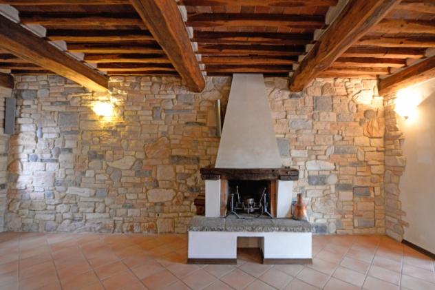 SAN PIERO A SIEVE PORZIONE EDIFICIO COLONICO GIARDINO - Foto 3
