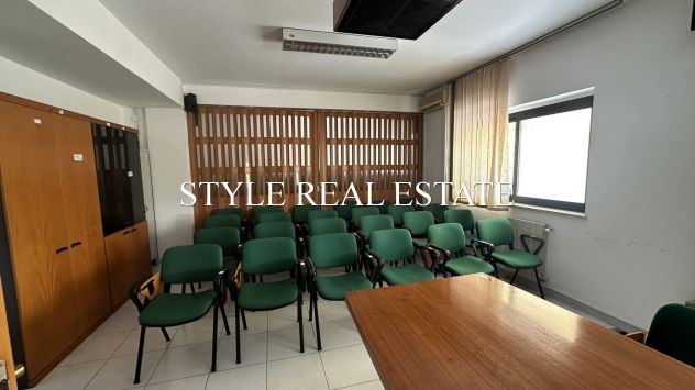 SIRACUSA AMPIO UFFICIO 485MQ CON 4 UNITA E 3 TERRAZZE ALIVELLO - Foto 6
